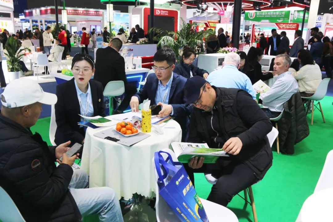 金牌贊助企業(yè)海大生物全新亮相上海CAC國際農(nóng)化展，以科技實力獻禮25周年